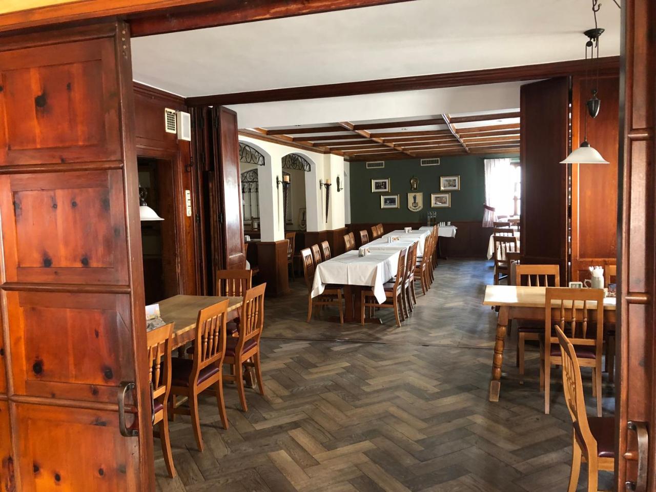 Brauereigasthof Und Hotel Maierbraeu Altomünster Dış mekan fotoğraf