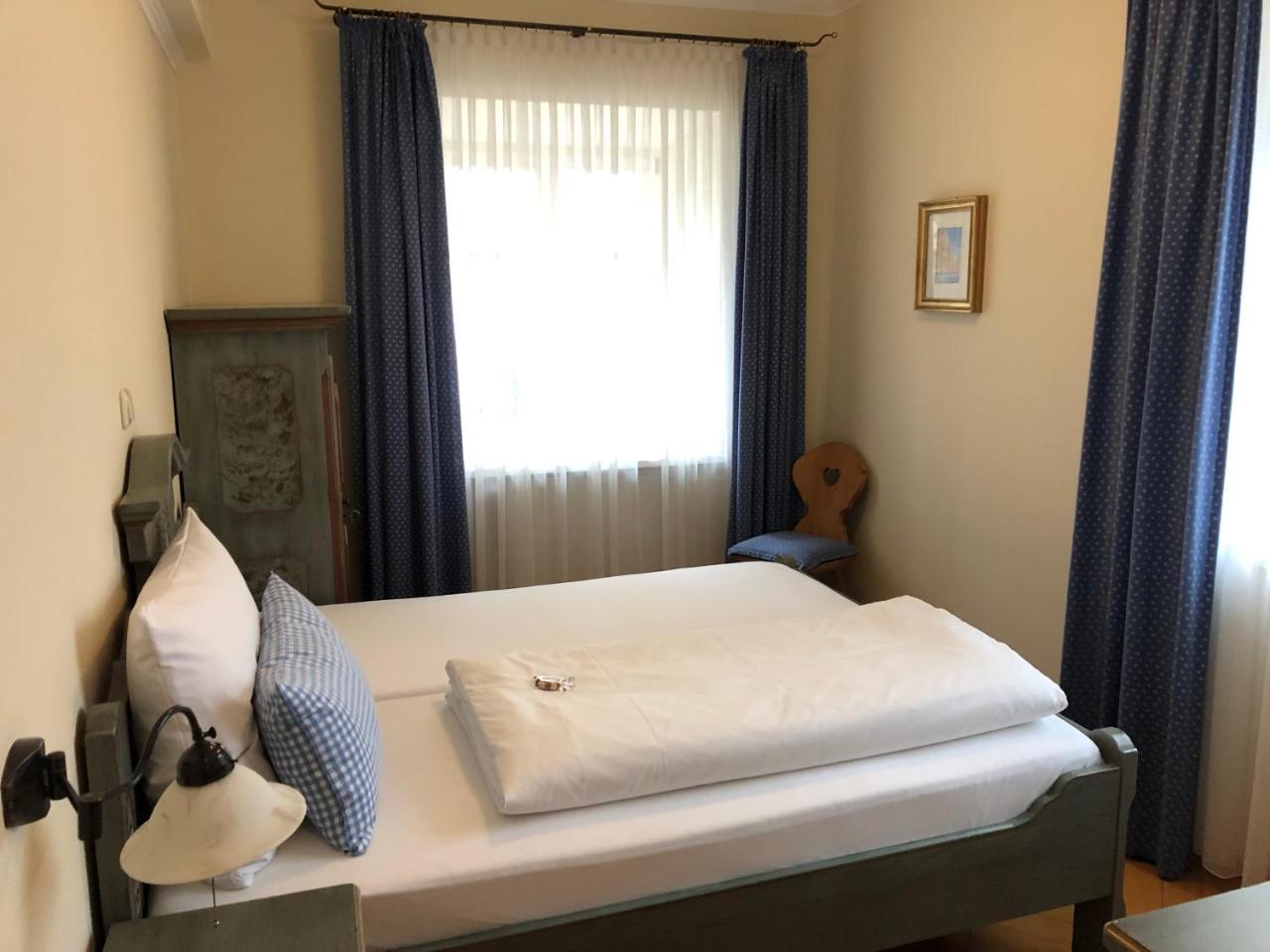 Brauereigasthof Und Hotel Maierbraeu Altomünster Oda fotoğraf